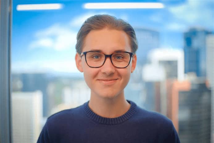 Portret of Mason Wolff a student intern at Direct Eneregy